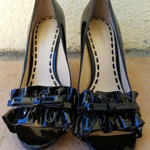Enzo Angiolini patent black heels sandals size 6
